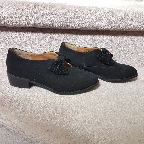 Shellys London Black Suede Bow Shoes - Picture 2 of 9